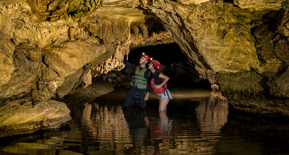Espeleísmo caverna del Indio